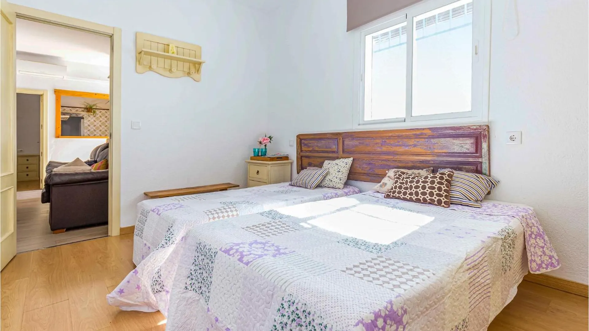 4 Bedroom Cozy Home In Arahal El Arahal 0*,  Spain